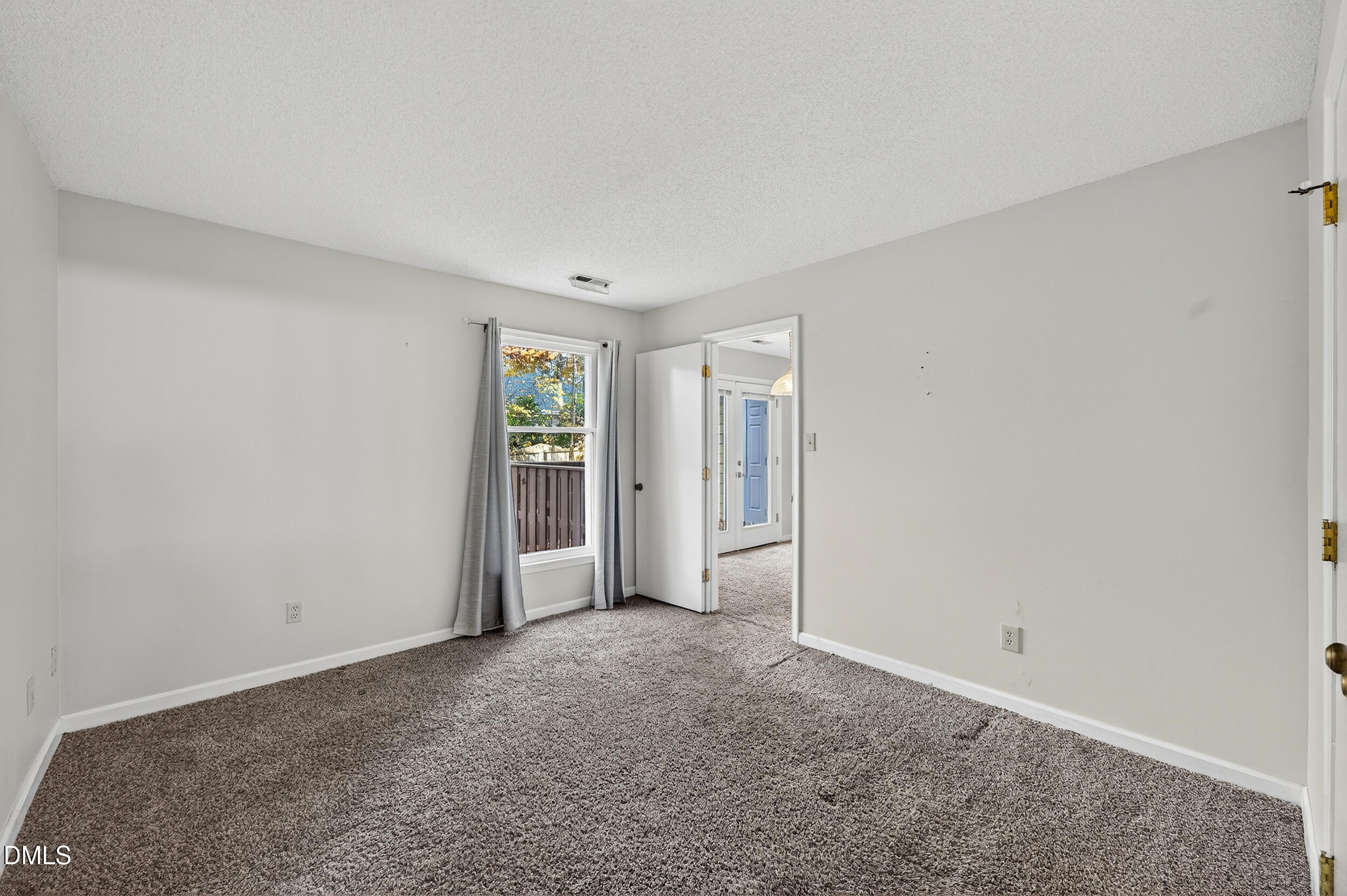 3401 Mill Run Raleigh, NC 27612 - Photo 10 of 16 14 -3401 mill run, interior