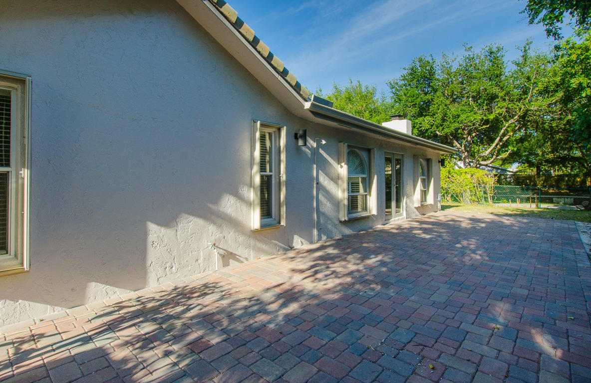 2402 Northwest 30th Street Boca Raton, FL 33431 - Photo 49 of 63 2402 NW 30 Street 72p-21