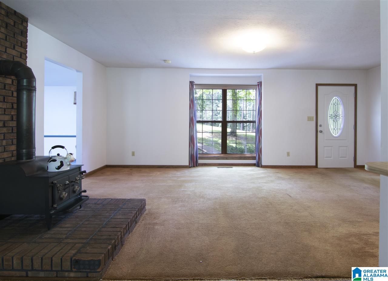 115 Short Circle Wedowee, AL 36278 - Photo 3 of 24