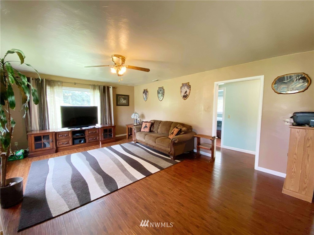 369 Cloquallum Road Elma, WA 98541 - Photo 17 of 39 Gallery Image 17