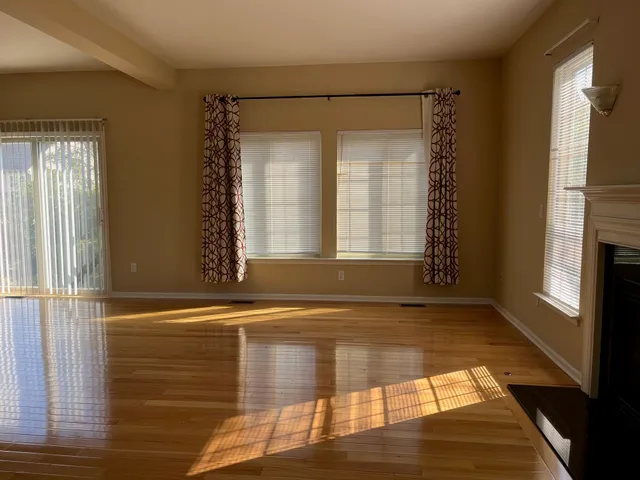 $2,600 | 6057 Quebec Avenue, Ann Arbor, MI 48103