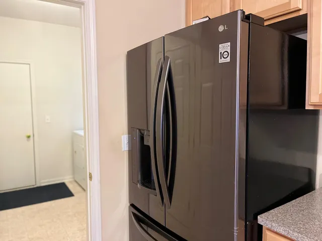 $2,600 | 6057 Quebec Avenue, Ann Arbor, MI 48103