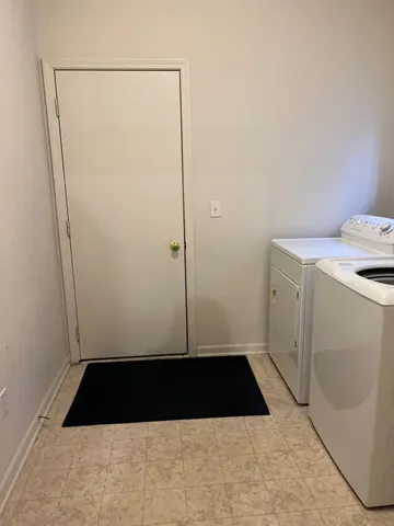 $2,600 | 6057 Quebec Avenue, Ann Arbor, MI 48103