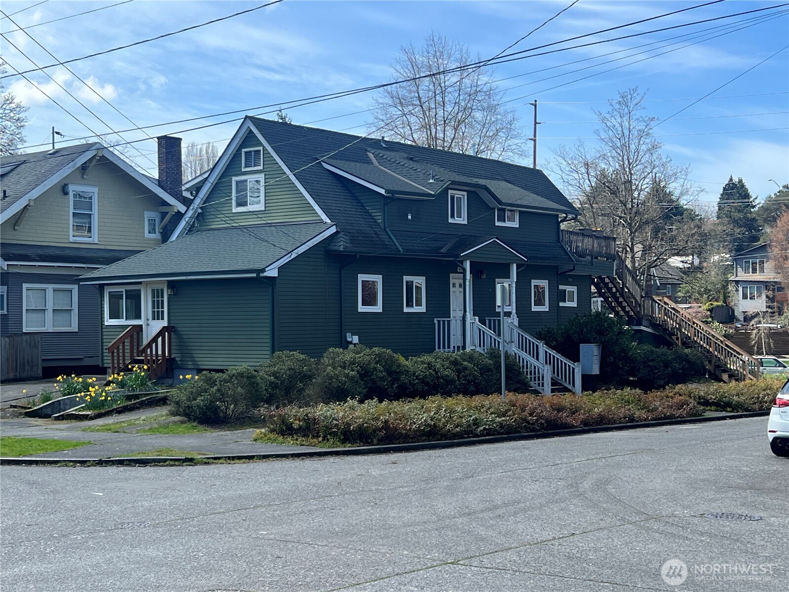 809 Northeast 62nd Street Seattle, WA 98115 - Photo 1 of 12