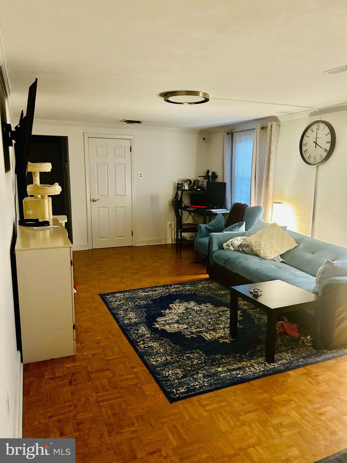 533 South Main Road Vineland, NJ 08360 - Photo 5 of 16 upstairs unit family room
