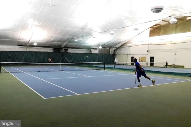 $515,000 | 309 Yoakum Parkway, Unit 807, Alexandria, VA 22304