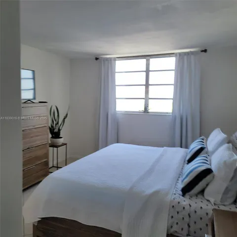 $2,800 | 2731 Northeast 14th Street, Unit 636, Pompano Beach, FL 33062