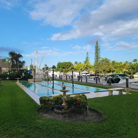 $2,800 | 2731 Northeast 14th Street, Unit 636, Pompano Beach, FL 33062