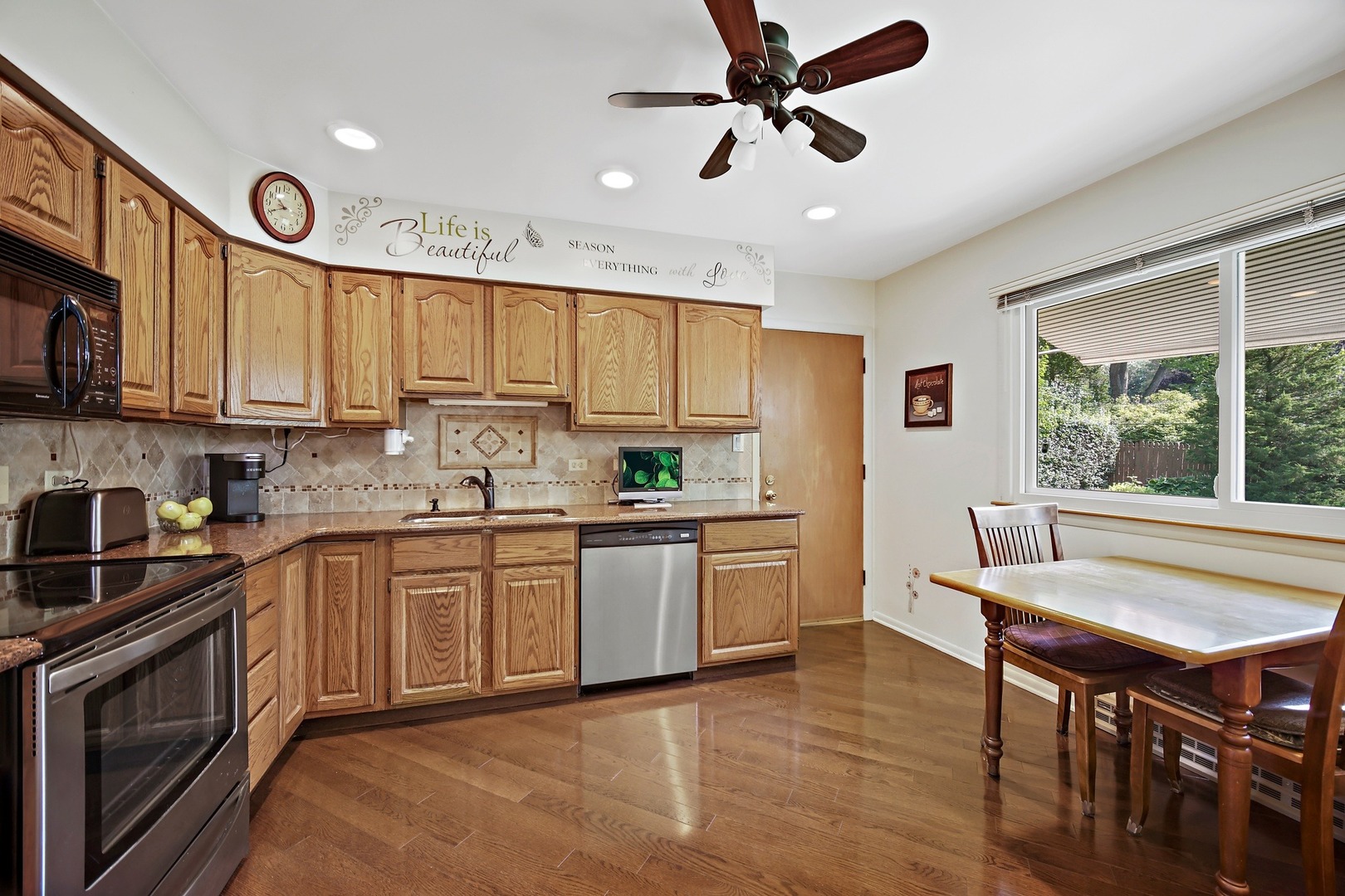 N115 Jefferson Street Winfield, IL 60190 - Photo 5 of 22