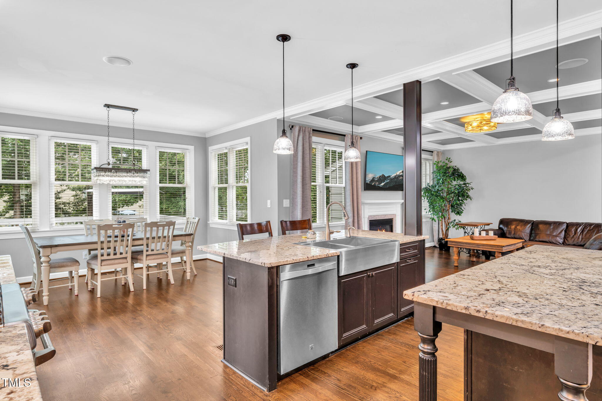 204 Crossway Lane Holly Springs, NC 27540 - Photo 7 of 44 16-web-or-mls-untitled-28