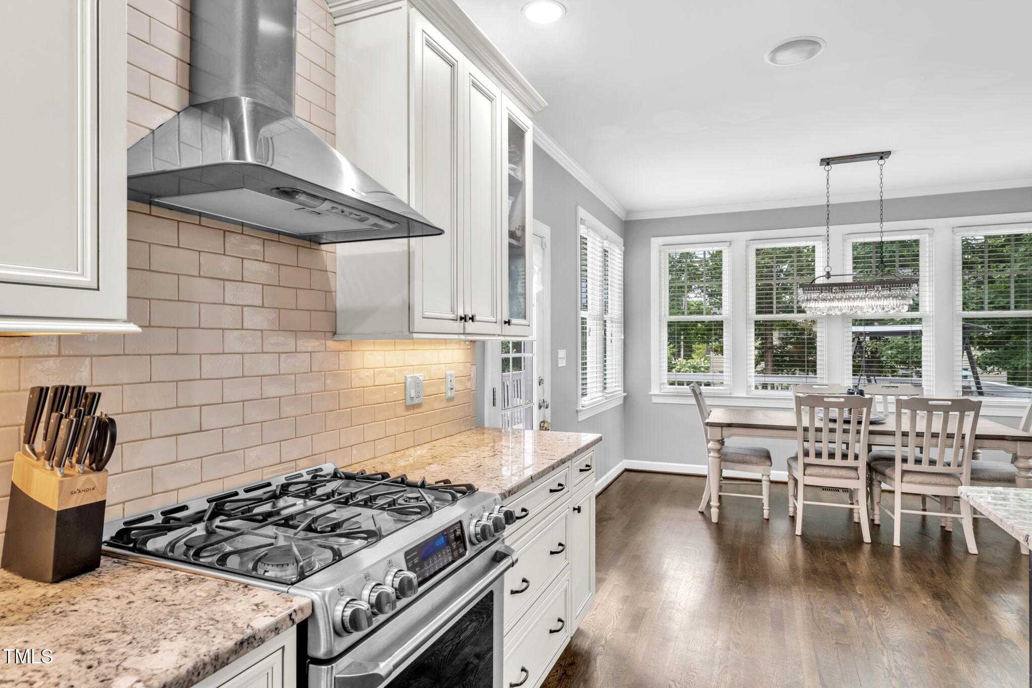 204 Crossway Lane Holly Springs, NC 27540 - Photo 8 of 44 17-web-or-mls-untitled-29