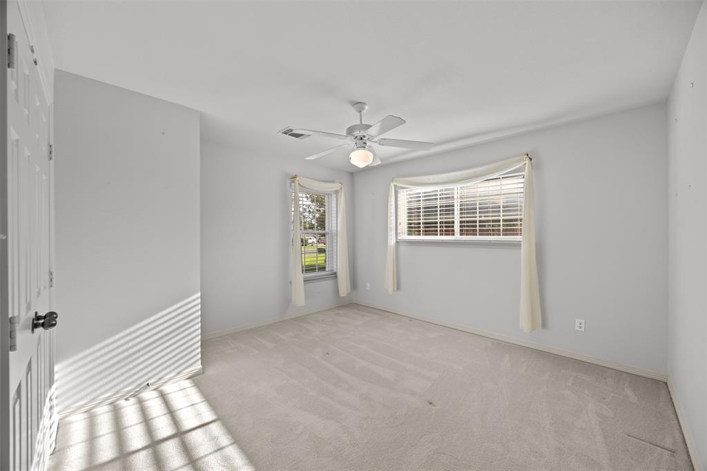 6209 Peach Tree Drive Midlothian, TX 76065 - Photo 17 of 31