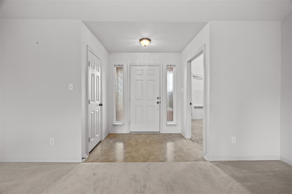 6209 Peach Tree Drive Midlothian, TX 76065 - Photo 6 of 31