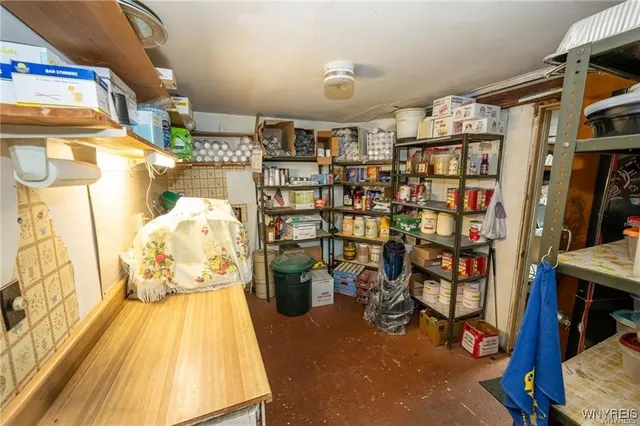 $575,000 | 6848 Erie Road, Evans, NY 14047