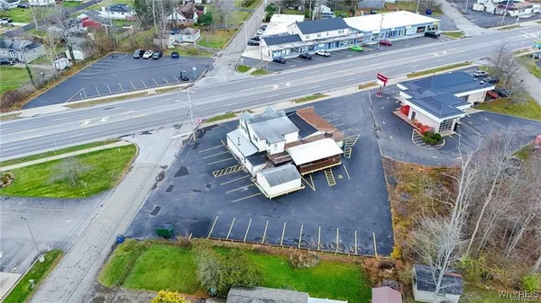 $575,000 | 6848 Erie Road, Evans, NY 14047