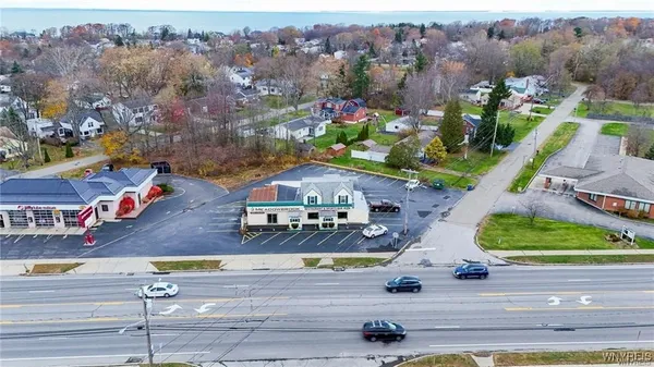 $575,000 | 6848 Erie Road, Evans, NY 14047