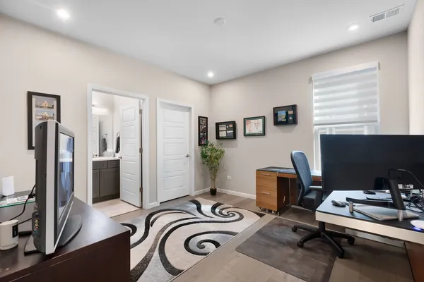 $1,149,900 | 3233 Lincoln Prairie Boulevard, Aurora, IL 60503