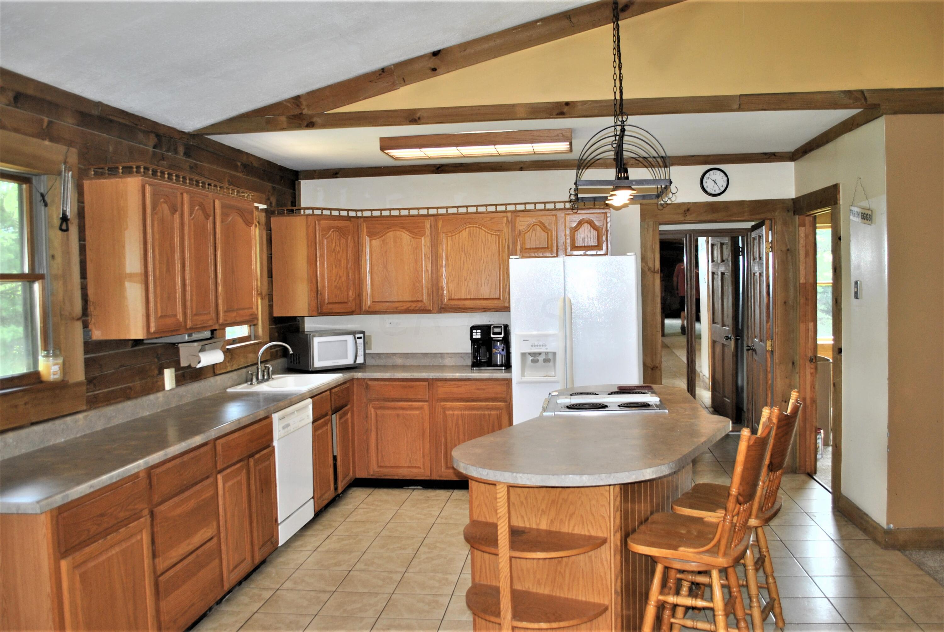 10165 Mantle Road Orient, OH 43146 - Photo 9 of 61 Gallery Image 9