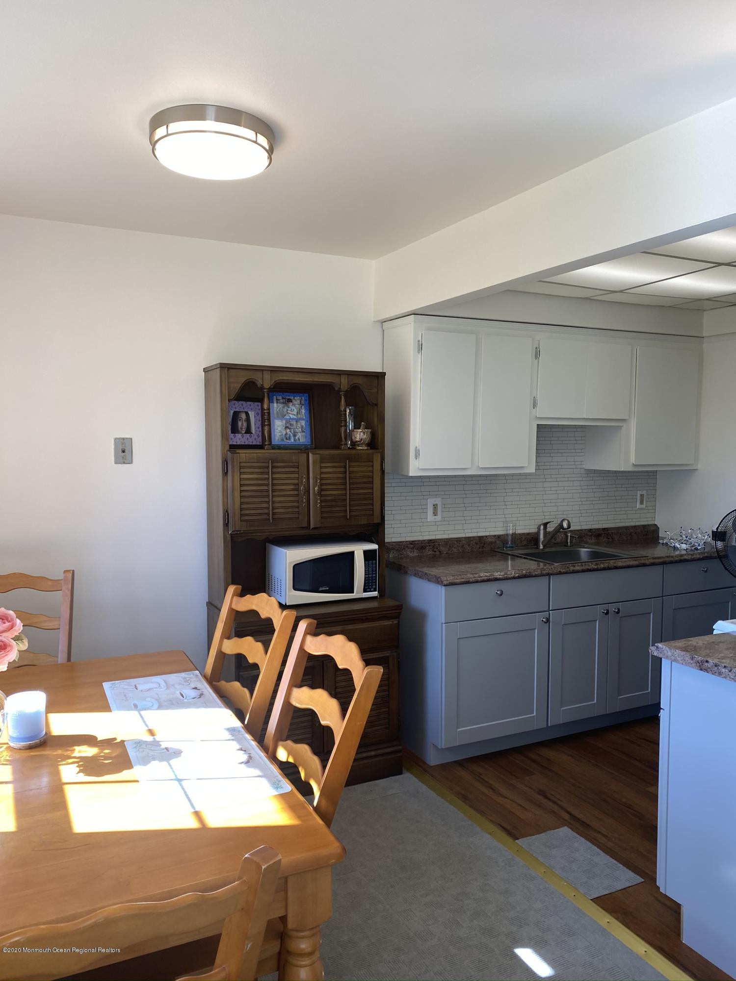 52 Stonehurst Boulevard, Unit B Freehold, NJ 07728 - Photo 13 of 30 IMG_1096