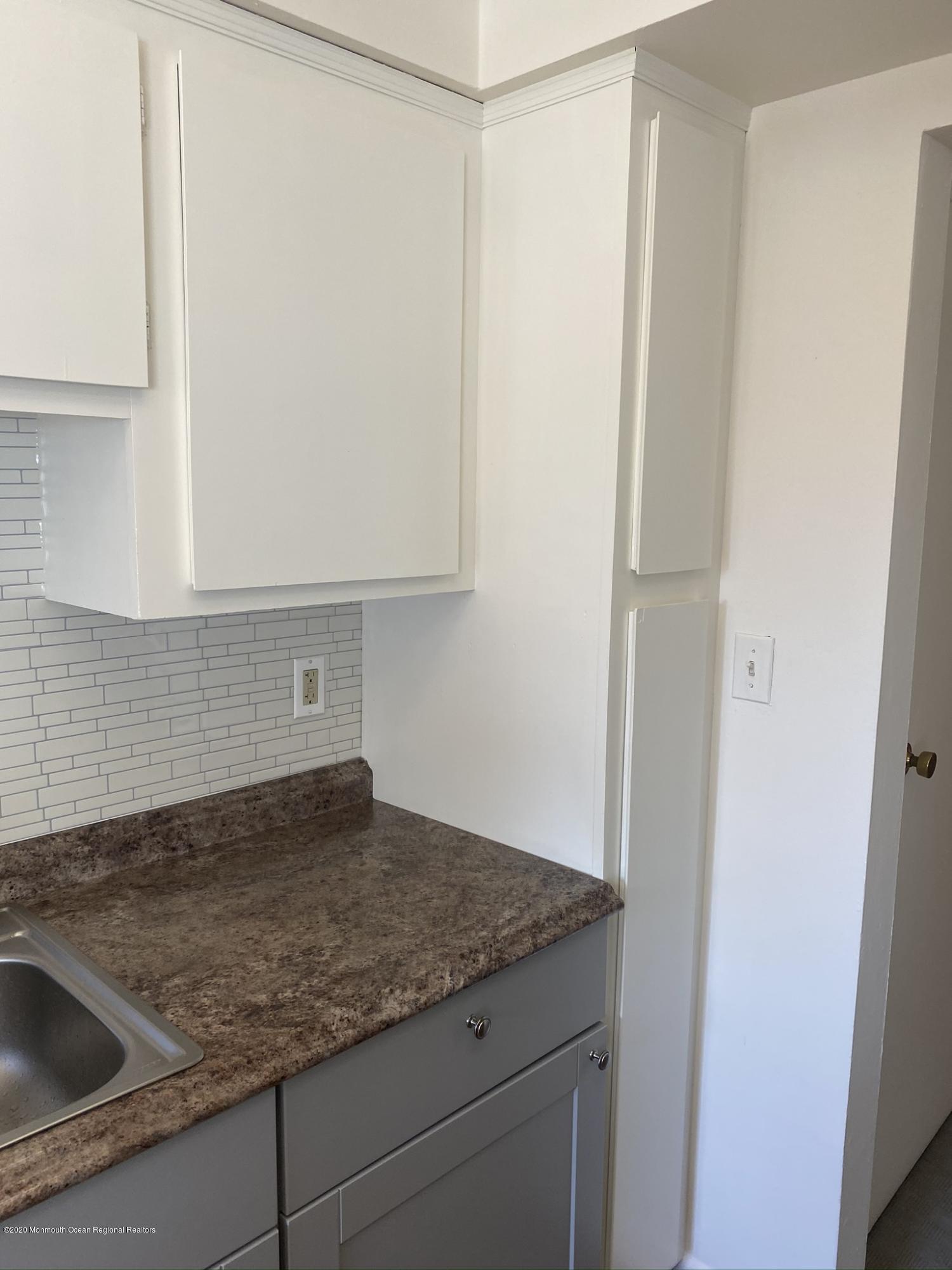 52 Stonehurst Boulevard, Unit B Freehold, NJ 07728 - Photo 6 of 30 IMG_1040