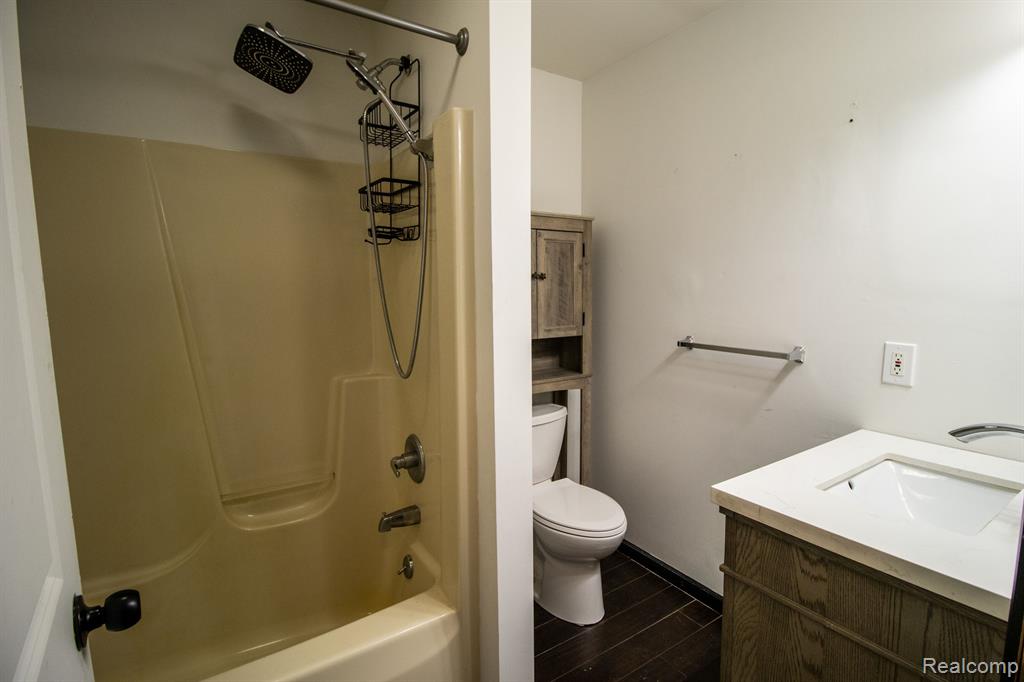 1819 East Burt Road Burt, MI 48417 - Photo 14 of 23