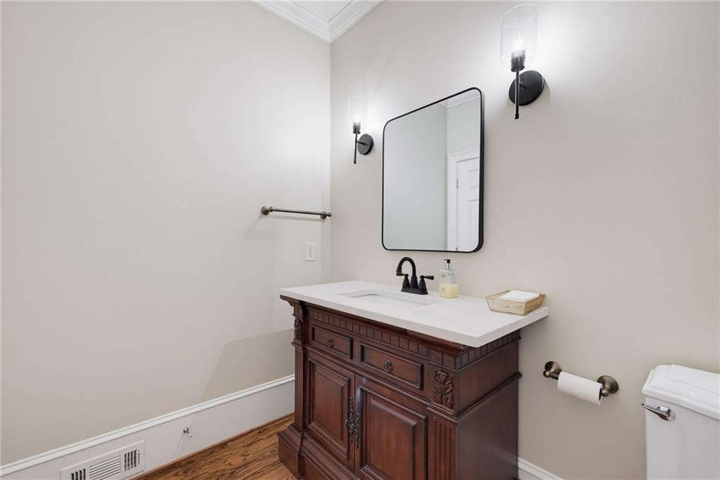 4812 Ridgeview Road Atlanta, GA 30338 - Photo 17 of 39 Gallery Image 17
