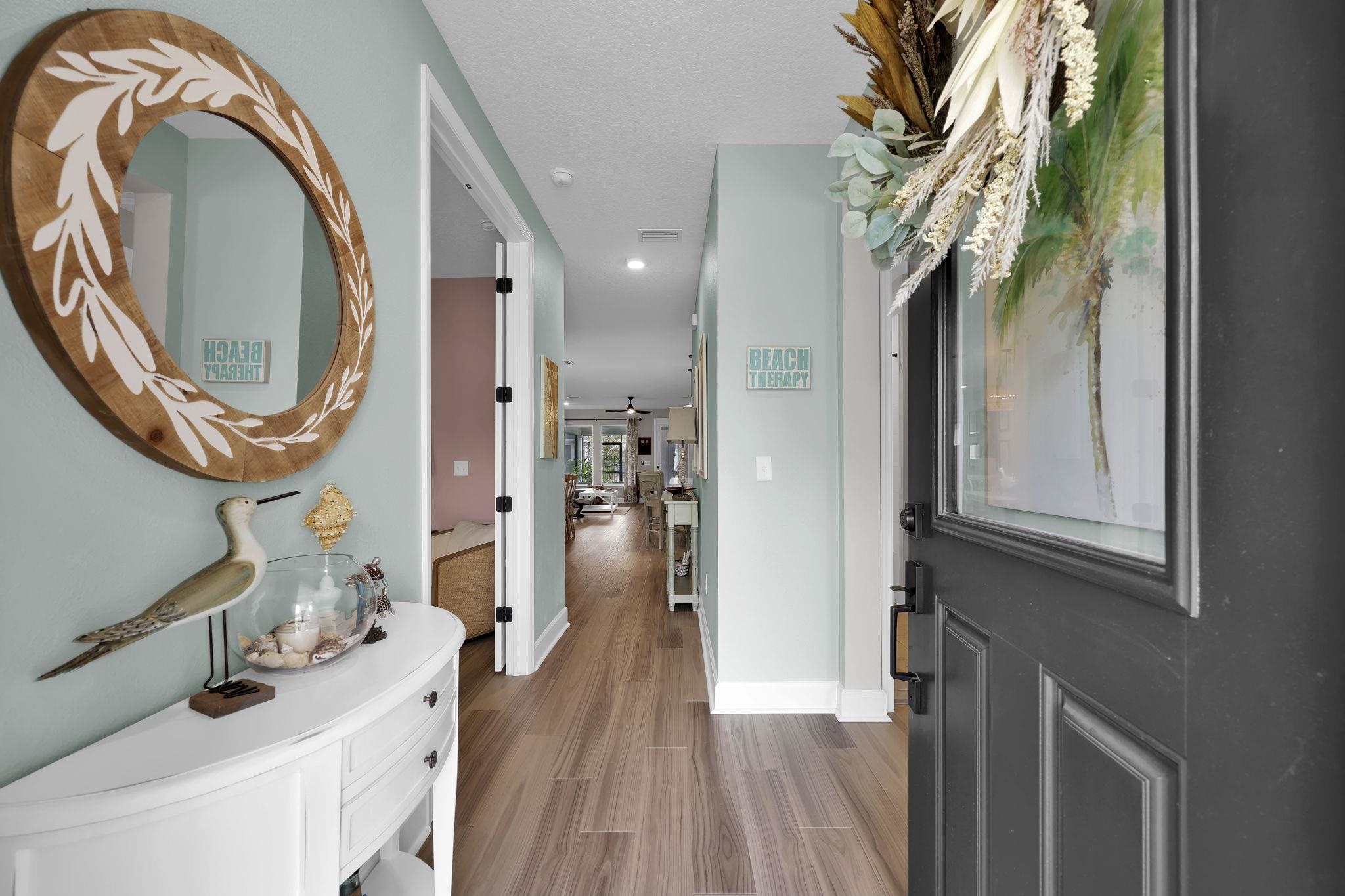 32 Martha Ct. St. Augustine, FL 32092 - Photo 3 of 36 a very nice looking room with a large window