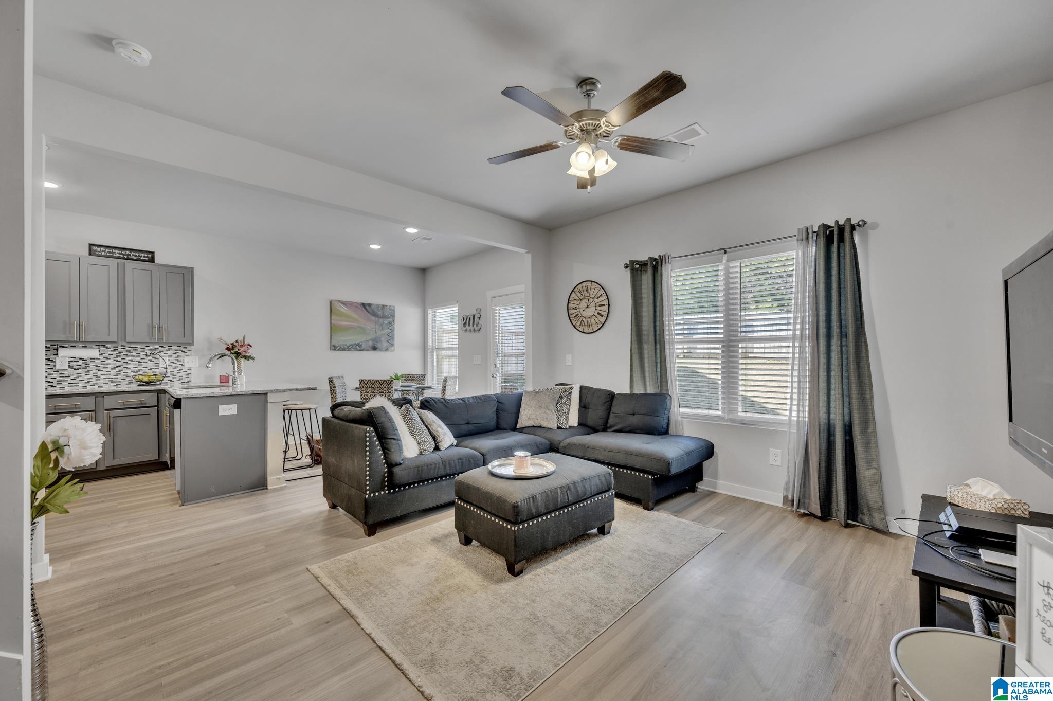 660 Briar Ridge Circle Odenville, AL 35120 - Photo 5 of 23