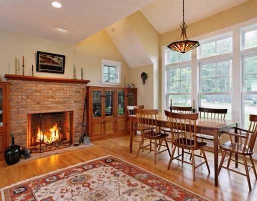192 Mill Road Edgecomb, ME 04556 - Photo 6 of 25 Dining Room.