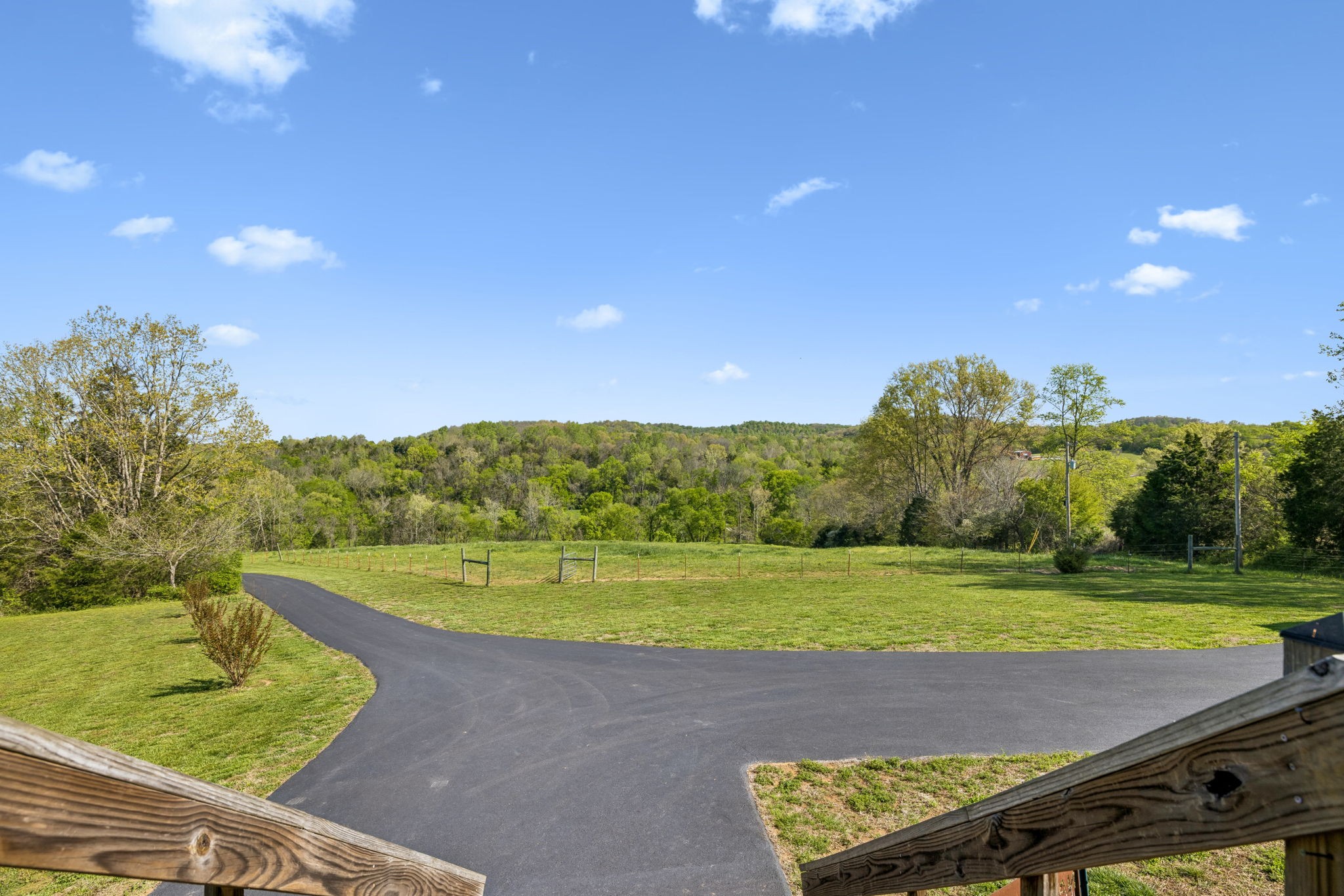 4341 Marlowe Road Williamsport, TN 38487 - Photo 12 of 78