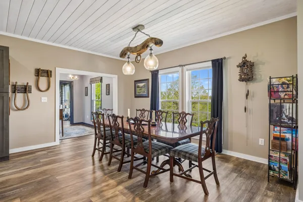 $1,050,000 | 4341 Marlowe Road, Williamsport, TN 38487