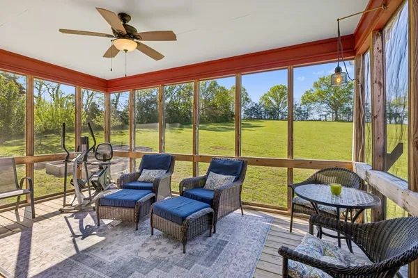 $1,050,000 | 4341 Marlowe Road, Williamsport, TN 38487