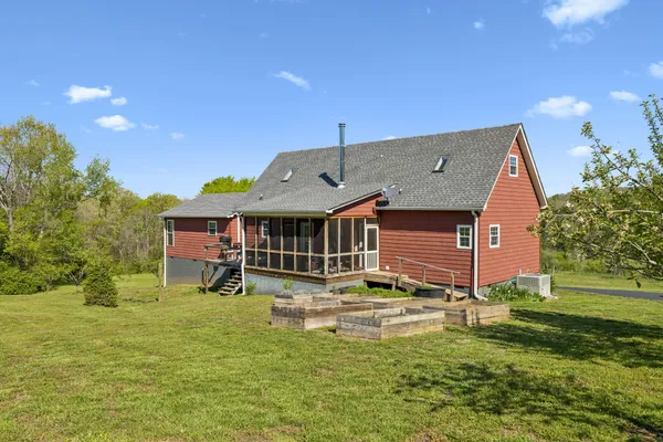 $1,050,000 | 4341 Marlowe Road, Williamsport, TN 38487