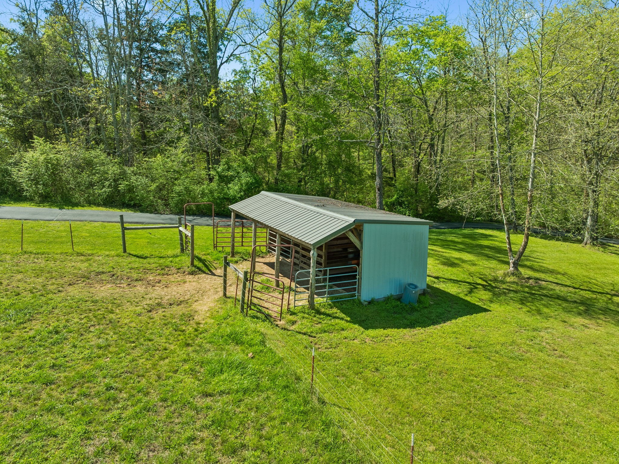 4341 Marlowe Road Williamsport, TN 38487 - Photo 64 of 78