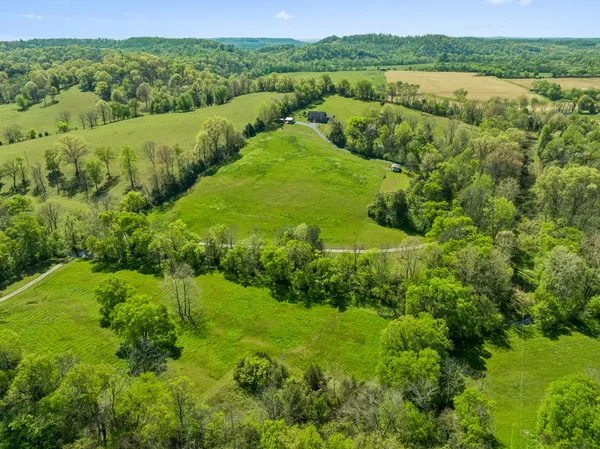 $1,050,000 | 4341 Marlowe Road, Williamsport, TN 38487