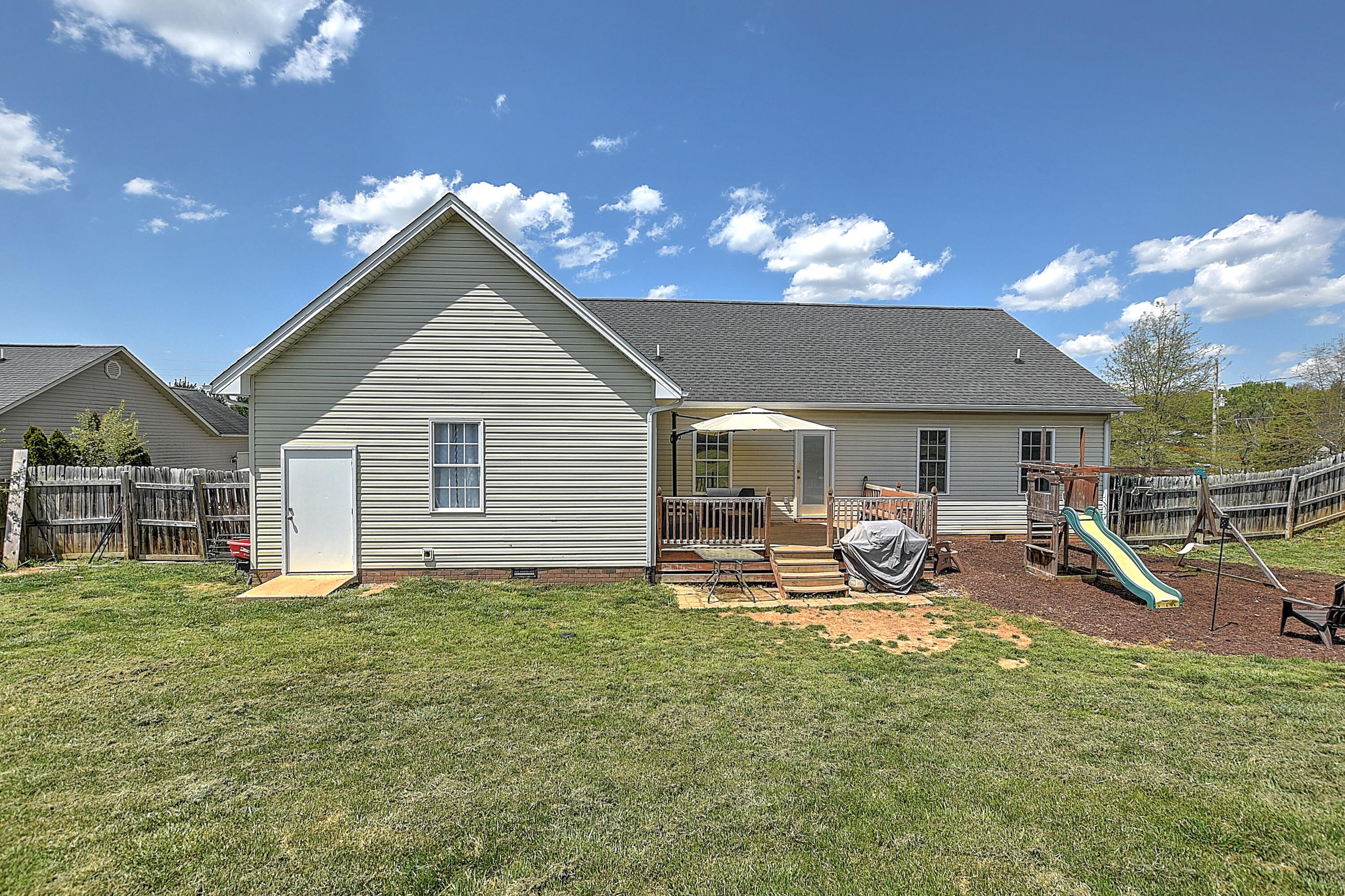 468 Walkers Bend Road Gray, TN 37615 - Photo 34 of 37 468 Walkers Bend-35