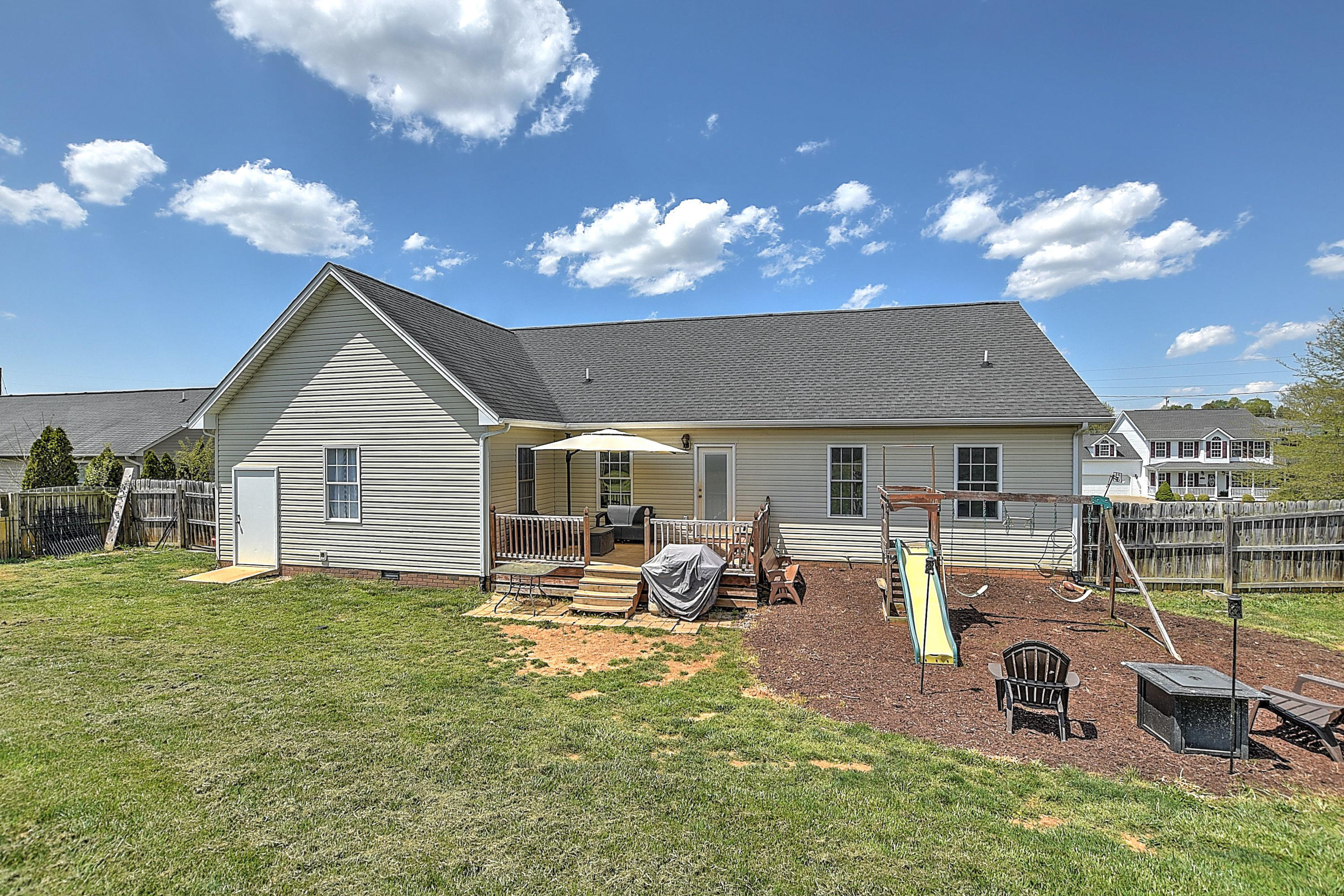 468 Walkers Bend Road Gray, TN 37615 - Photo 36 of 37 468 Walkers Bend-37
