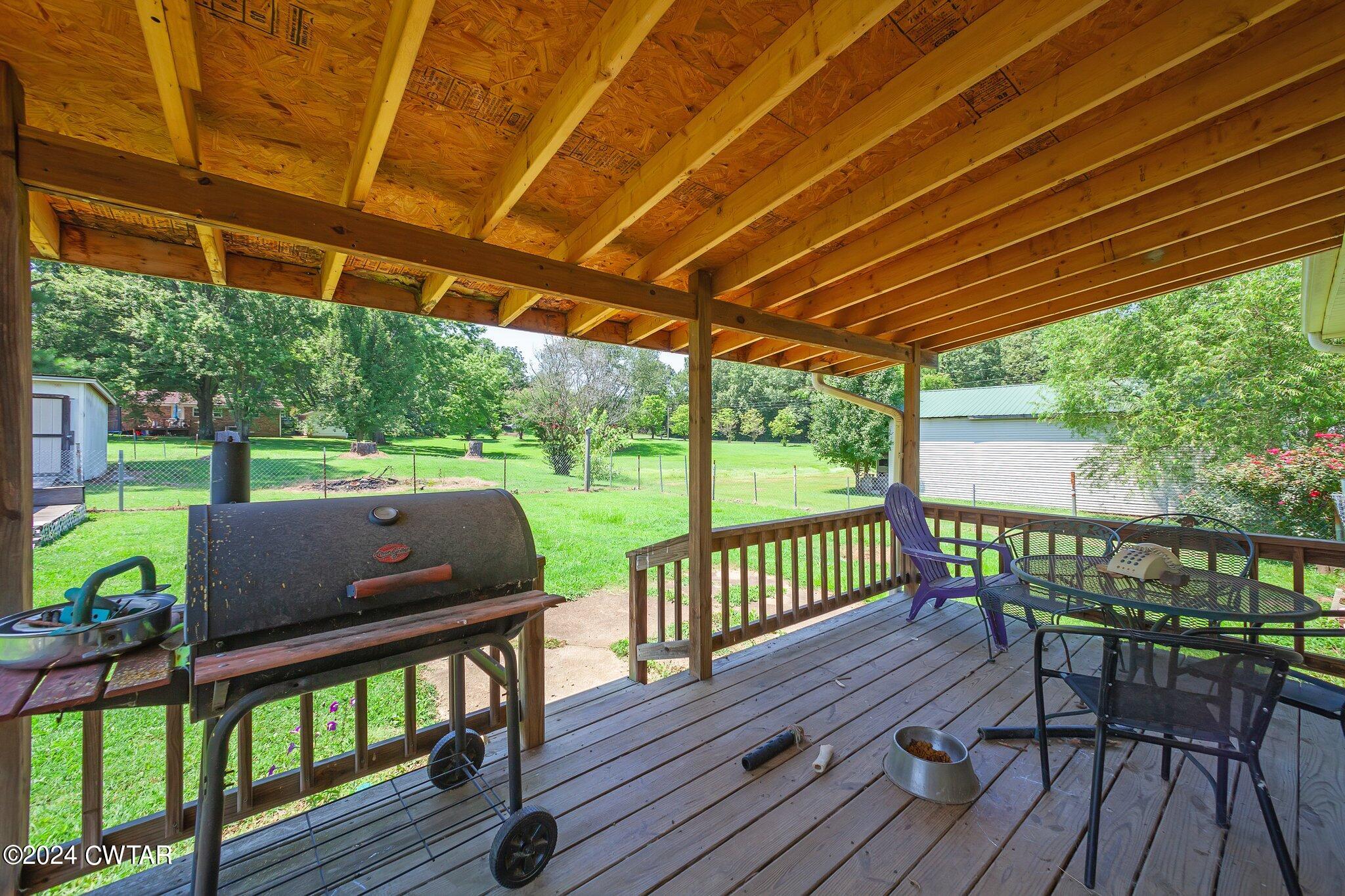 52 Mason Grove Road Humboldt, TN 38343 - Photo 18 of 28 Masons Grove deck