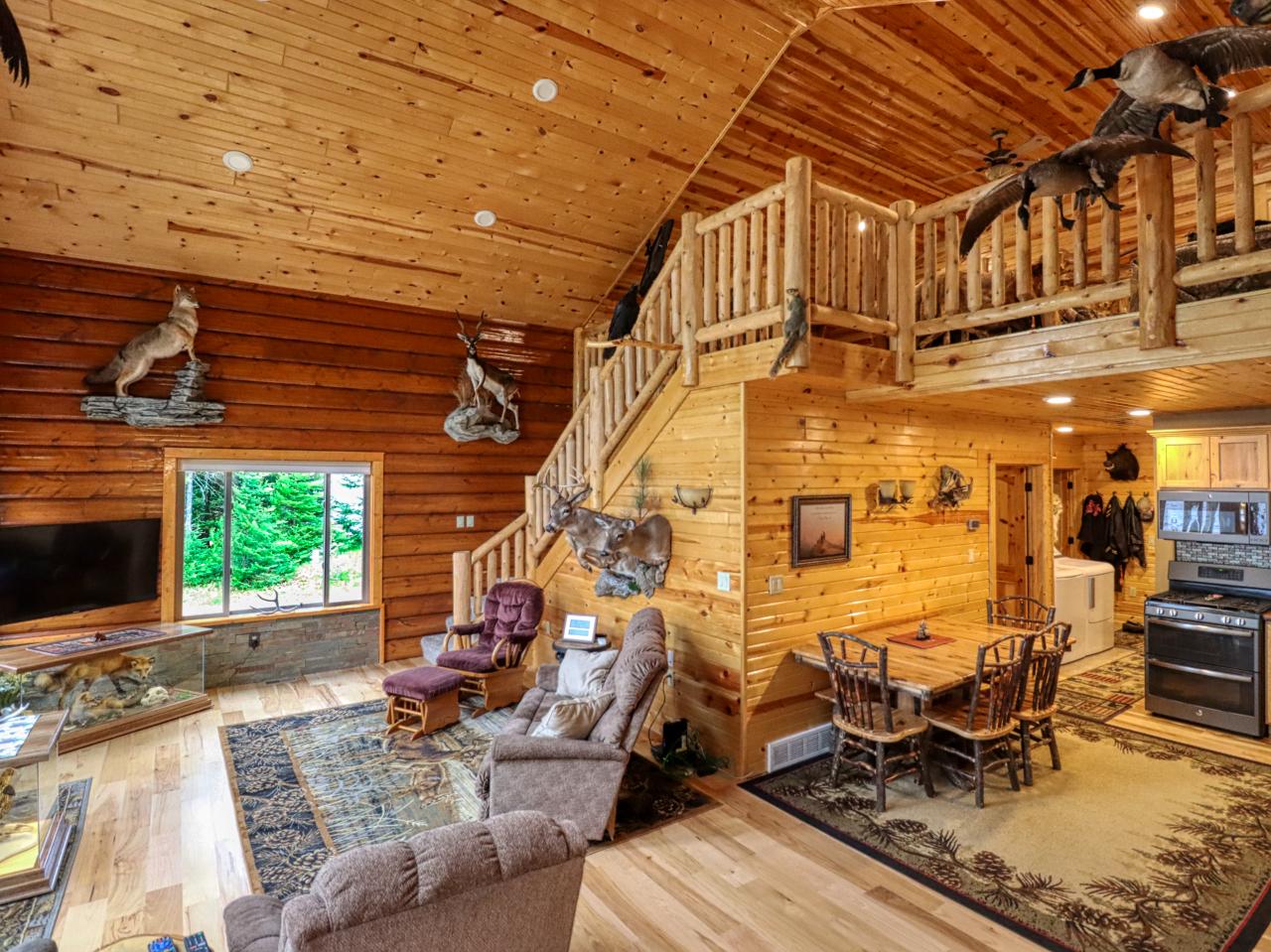 2099 Musky Road Eagle River, WI 54521 - Photo 5 of 20 Gallery Image 5