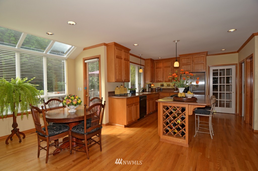 4930 177th Place Southeast Bothell, WA 98012 - Photo 7 of 15
