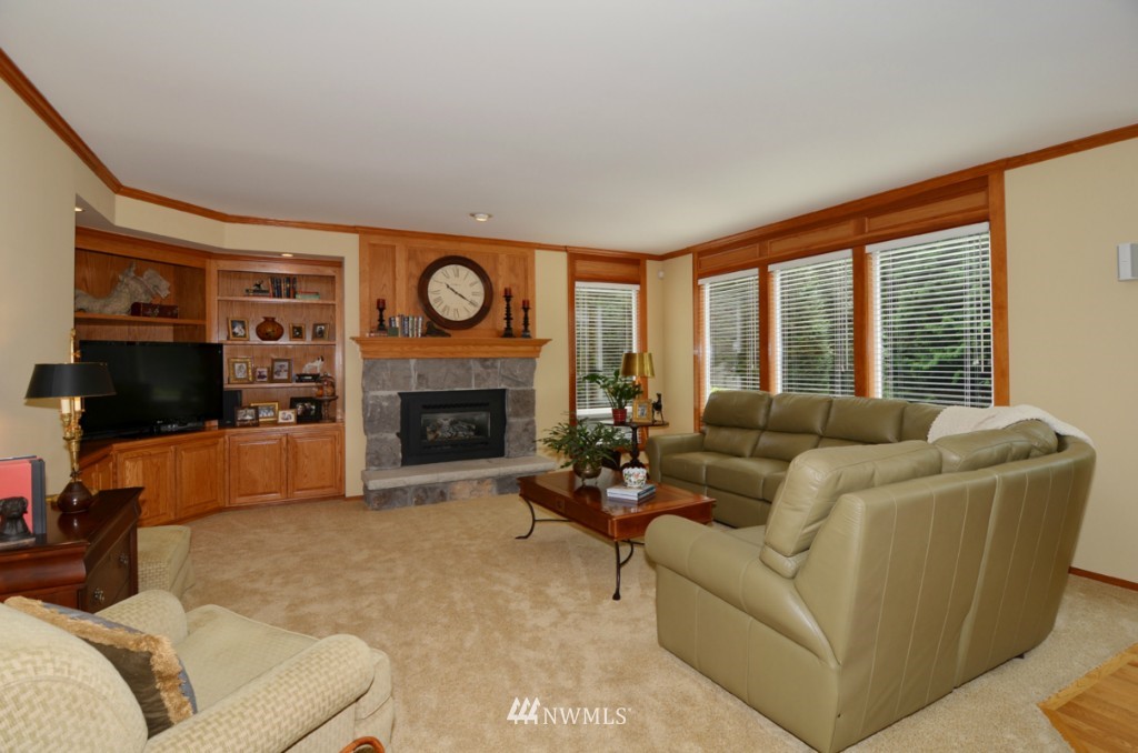 4930 177th Place Southeast Bothell, WA 98012 - Photo 8 of 15