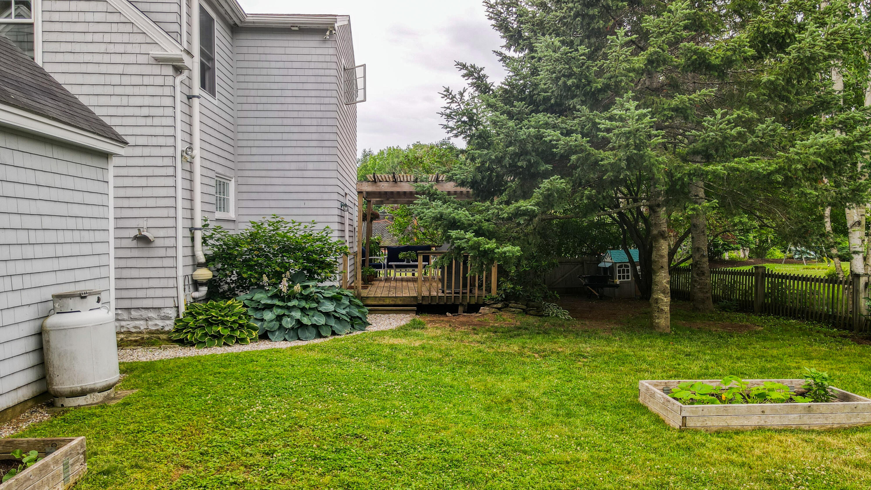 388 Middle Road Falmouth, ME 04105 - Photo 17 of 35 Exterior (20)