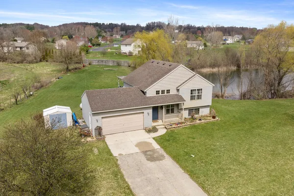 $425,000 | 10480 Wolven Avenue Northeast, Rockford, MI 49341