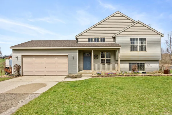 $425,000 | 10480 Wolven Avenue Northeast, Rockford, MI 49341
