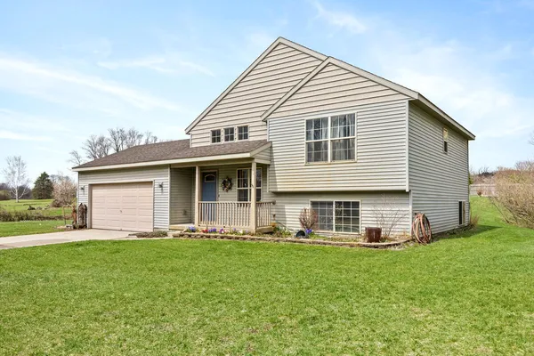 $425,000 | 10480 Wolven Avenue Northeast, Rockford, MI 49341