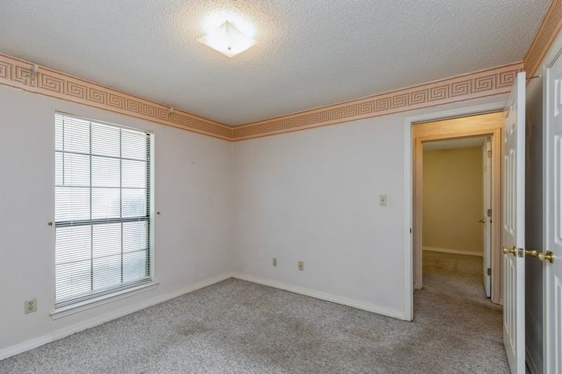 858 Valley Ridge Circle Pensacola, FL 32514 - Photo 19 of 37