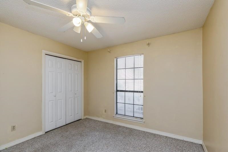 858 Valley Ridge Circle Pensacola, FL 32514 - Photo 20 of 37