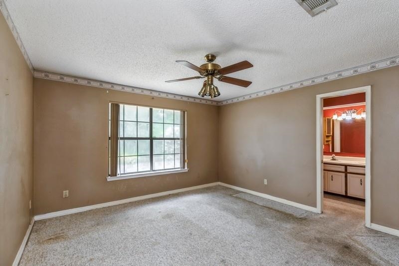 858 Valley Ridge Circle Pensacola, FL 32514 - Photo 22 of 37