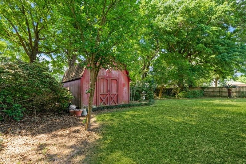 858 Valley Ridge Circle Pensacola, FL 32514 - Photo 32 of 37