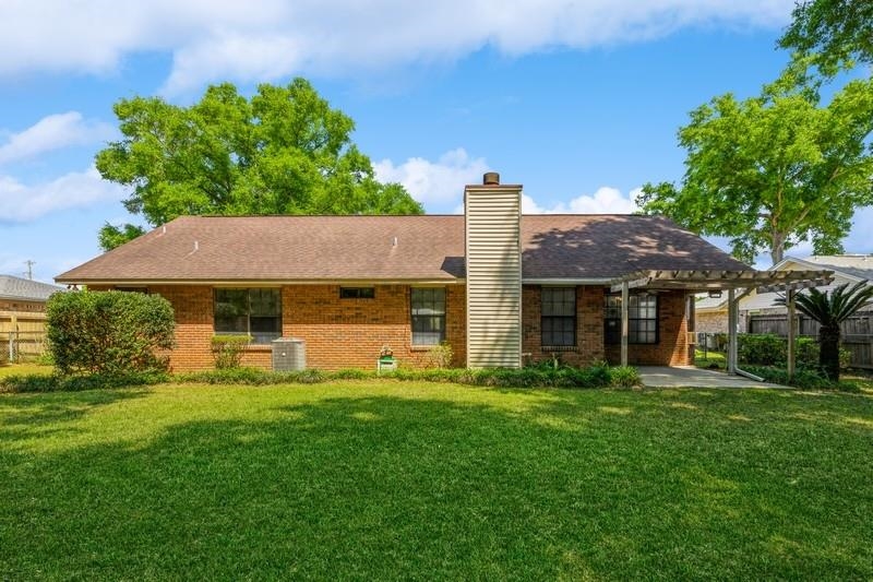 858 Valley Ridge Circle Pensacola, FL 32514 - Photo 36 of 37